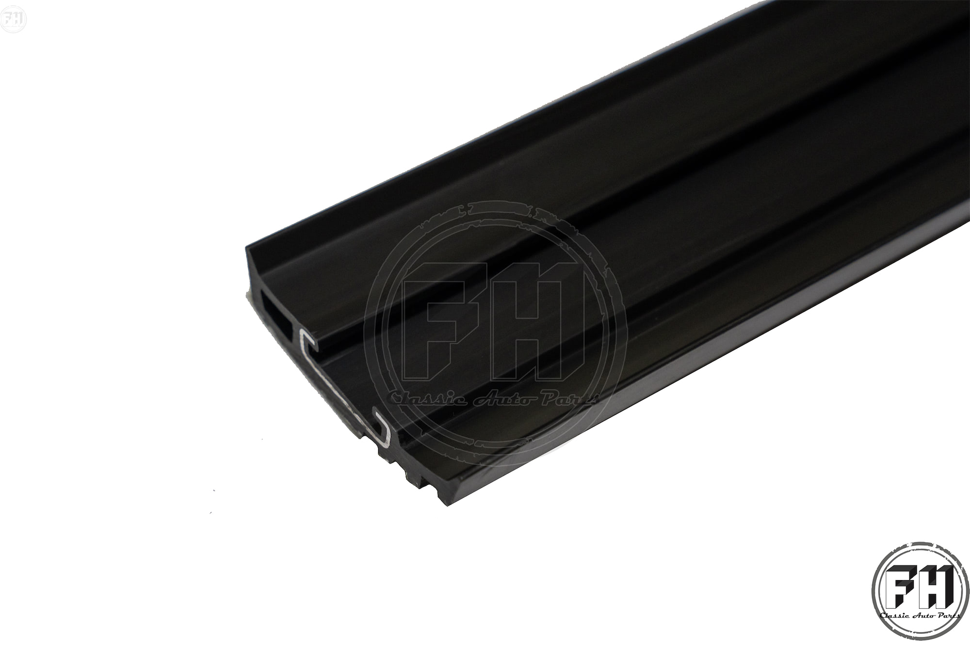 VH SL SL/X Rear Bumper Bar Rubber - Image 2